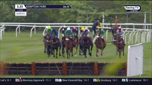 Video preview image for Kempton Park 15:35 - Gamble Responsibly With Vbet Handicap Hurdle (4)