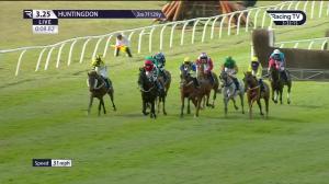 Video preview image for Huntingdon 15:25 - Racing TV Novices' Handicap Chase (5)
