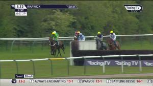 Video preview image for Warwick 17:12 - racingtv.com Novices' Hurdle (4)