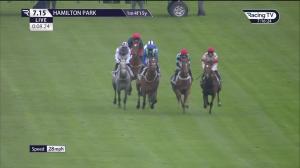 Video preview image for Hamilton Park 19:15 - Palmaris Services Braveheart Handicap (3)