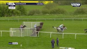 Video preview image for Huntingdon 17:55 - Racing TV Novices' Handicap Chase (4)