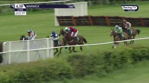 Video preview image for Warwick 18:30 - South West Syndicate Novices' Handicap Chase (4)
