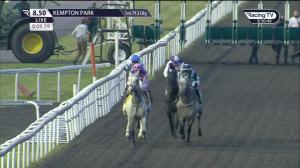 Video preview image for Kempton Park 20:50 - Unibet 3 Uniboosts A Day Handicap (Qualifier) (4)