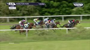 Video preview image for Hamilton Park 18:45 - Hampton By Hilton Hamilton Park Handicap (6)