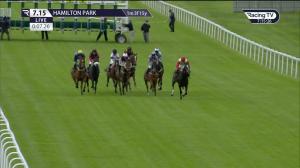 Video preview image for Hamilton Park 19:15 - Stay At Hampton By Hilton Hamilton Park Handicap (6)