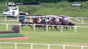 Video preview image for Newbury 16:40 - Read Ryan Moore On Betting.Betfair Handicap (5)