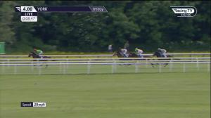 Video preview image for York 16:00 - Sky Bet Ganton Stakes (Listed) (1)