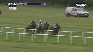 Video preview image for Newmarket 20:05 - Daylin Flavell Floral Design EBF Novice Stakes (4)
