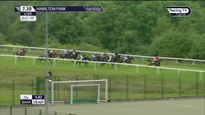 Video preview image for Hamilton Park 19:30 - Pdm Buildbase Scotland Maiden Stakes (5)