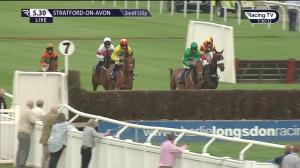 Video preview image for Stratford-on-Avon 17:30 - Join Racing TV Now Novices' Chase (3)