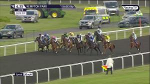 Video preview image for Kempton Park 18:35 - Unibet 3 Uniboosts A Day Fillies' Novice Stakes (5)