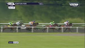 Video preview image for Kempton Park 19:35 - Unibet Casino Deposit £10 Get £40 Bonus Handicap (Qualifier) (4)
