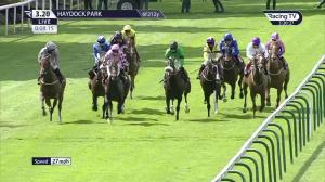 Video preview image for Haydock Park 15:20 - Follow @racingtv On Twitter Handicap (4)
