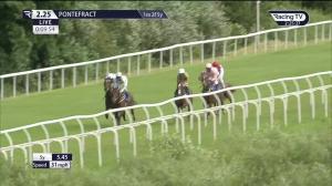 Video preview image for Pontefract 14:25 - Family Day On 25th July Handicap (5)