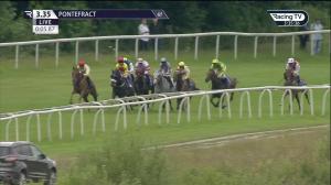 Video preview image for Pontefract 15:35 - King Richard III Handicap (2)
