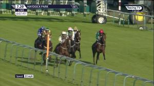 Video preview image for Haydock Park 19:20 - Mb Health Handicap (3)
