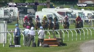 Video preview image for Stratford-on-Avon 13:57 - Visit racingtv.com Mares' Handicap Hurdle (5)