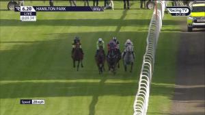 Video preview image for Hamilton Park 18:20 - Boe Violet Gin Silk Series Handicap (Pro-Am Female Jockeys) (4)
