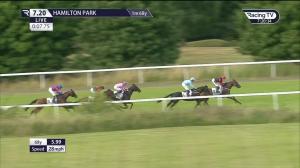 Video preview image for Hamilton Park 19:20 - Almada Mile Handicap (2)