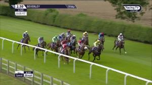 Video preview image for Beverley 14:50 - Clearanswer Call Centres EBF Maiden Stakes (4)