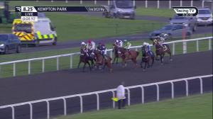 Video preview image for Kempton Park 20:25 - Unibet Extra Place Offers Every Day Handicap (6)