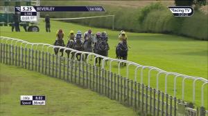 Video preview image for Beverley 17:25 - Racing TV Handicap (6) (Div 2)