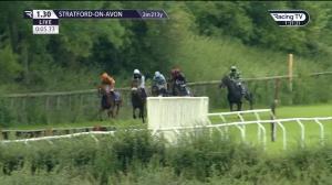 Video preview image for Stratford-on-Avon 13:30 - Sd Photography Novices' Handicap Chase (4)