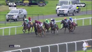 Video preview image for Kempton Park 16:50 - racingtv.com Handicap (5)