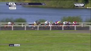Video preview image for Kempton Park 18:25 - Unibet Extra Place Offers Every Day Handicap (Qualifier) (5) (Div 1)