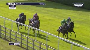 Video preview image for Beverley 17:00 - Beverley Annual Badgeholders Novice Stakes (4)