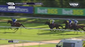 Video preview image for Haydock Park 16:55 - Watch Racing TV Handicap (2)