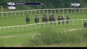 Video preview image for Pontefract 17:00 - Northern Commercials Iveco 's' Way EBF Restricted Novice Stakes (4)
