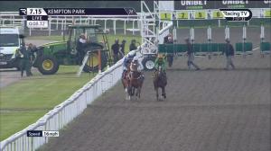 Video preview image for Kempton Park 19:15 - Longines Irish Champions Weekend EBF "Confined" Fillies' Novice Stakes (3)