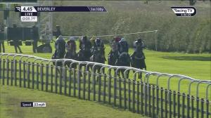 Video preview image for Beverley 16:45 - Racing Again Next Tuesday Apprentice Classified Stakes (6)