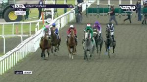 Video preview image for Kempton Park 17:25 - Unibet Casino Deposit £10 Get £40 Bonus Novice Stakes (5)