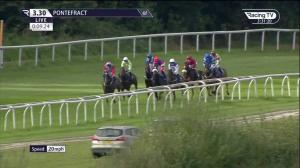 Video preview image for Pontefract 15:30 - Atlas Leisure Homes Ltd Handicap (4)