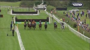 Video preview image for Market Rasen 15:55 - Golden Fleece Handicap Chase (3)