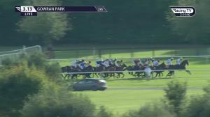 Video preview image for Gowran Park 15:13 - Watch Irish Racing On Racing TV Handicap Hurdle