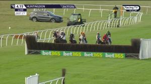 Video preview image for Huntingdon 16:15 - Racing TV Handicap Chase (5)
