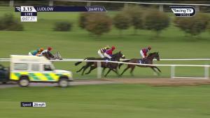 Video preview image for Ludlow 15:15 - Ludlow Racecourse Supporting Racing Welfare Week Amateur Jockeys' Handicap Chase (5)