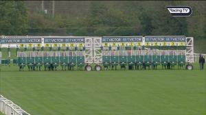 Video preview image for Newbury 16:30 - Download The BetVictor App Handicap (3)