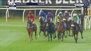Video preview image for Wincanton 16:30 - Tote Supporting Racing Welfare Conditional Jockeys' Handicap Hurdle (4)