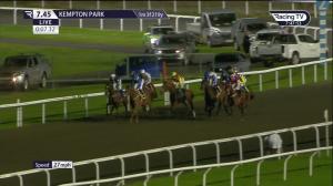 Video preview image for Kempton Park 18:45 - Unibet Casino Deposit £10 Get £40 Bonus Handicap (5)