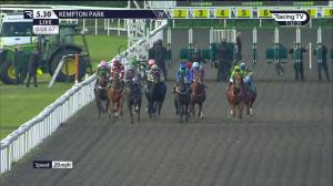 Video preview image for Kempton Park 17:30 - Unibet/British Stallion Studs EBF Restricted Novice Stakes (5) (Div 1)