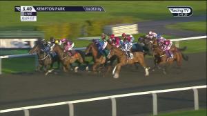 Video preview image for Kempton Park 15:40 - Unibet London Middle Distance Series Final Handicap (2)