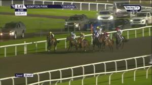 Video preview image for Kempton Park 17:45 - Unibet Extra Place Offers Every Day Handicap (4)