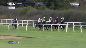 Video preview image for Ludlow 13:05 - Racing To School Novices' Handicap Chase (5)