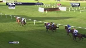 Video preview image for Ludlow 14:40 - Farm and Garden MacHinery Juvenile Hurdle (4)