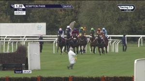Video preview image for Kempton Park 13:20 - Free Racing TV For A Month Novices' Handicap Chase (4)