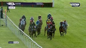 Video preview image for Exeter 13:10 - racingtv.com/freemonth Novices' Hurdle (4)